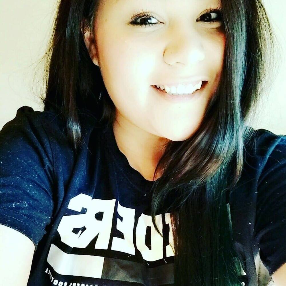 Meet your Posher, Nichelle